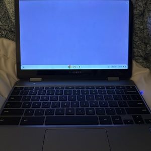 Samsung chrome book laptop, grey